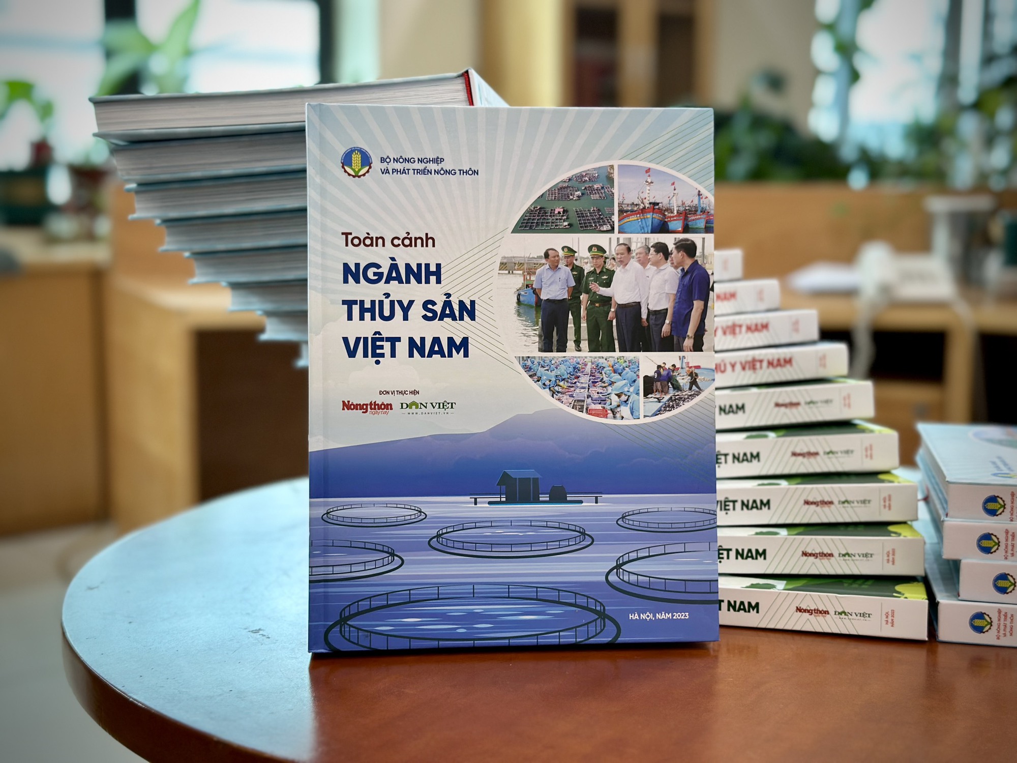 Đặc san Toàn cảnh ngành Thủy sản Việt Nam: Cuốn "bách khoa thư" tổng quan 70 năm của ngành thủy sản- Ảnh 1.