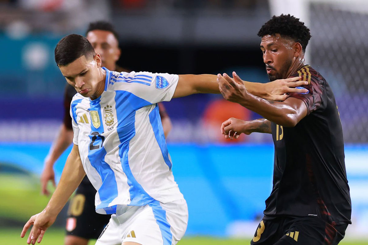 Kết quả Argentina vs Peru: Lautaro Martinez lập cú đúp, Argentina toàn thắng 3 trận vòng bảng- Ảnh 1.
