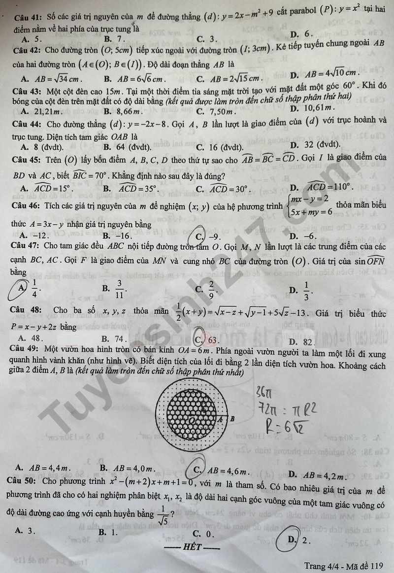 Đề thi môn Toán vào lớp 10 năm 2024 của Hưng Yên có gợi ý đáp án- Ảnh 4.