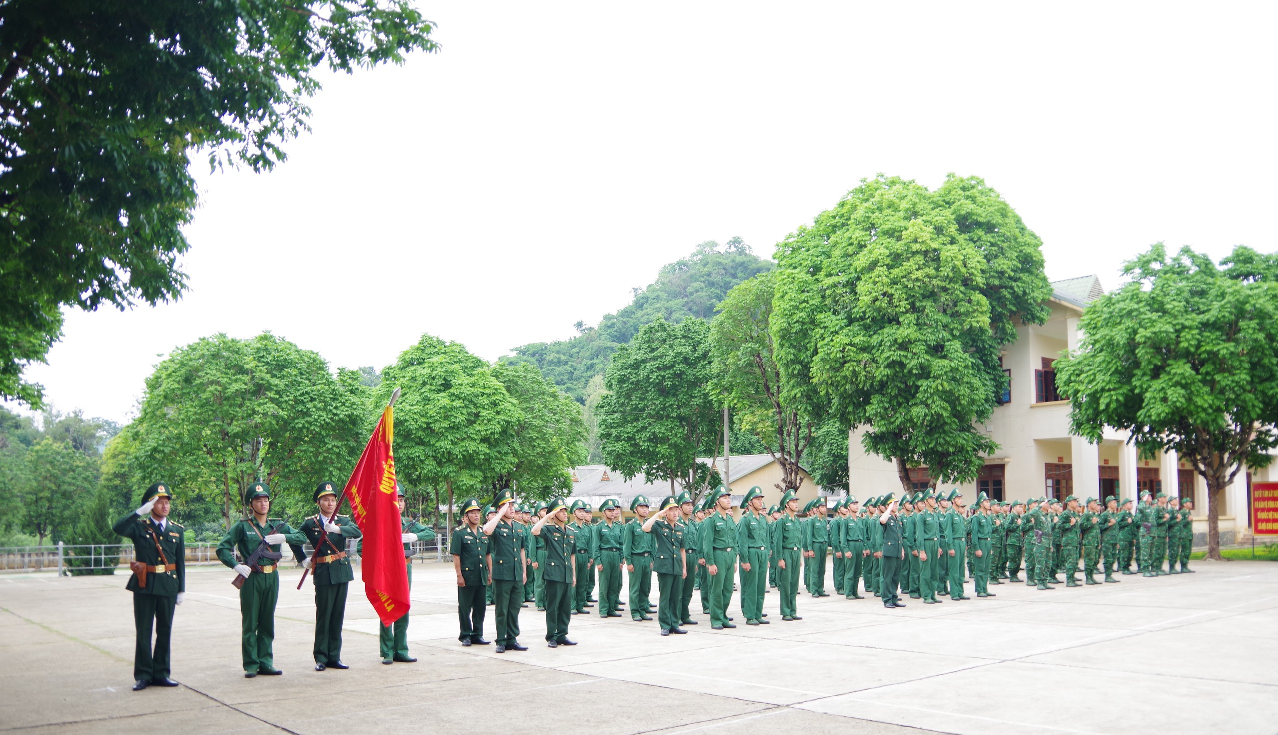 BĐBP tỉnh Sơn La: Bổ sung chiến sĩ là con em các dân tộc cho các trạm, đồn Biên phòng- Ảnh 1.