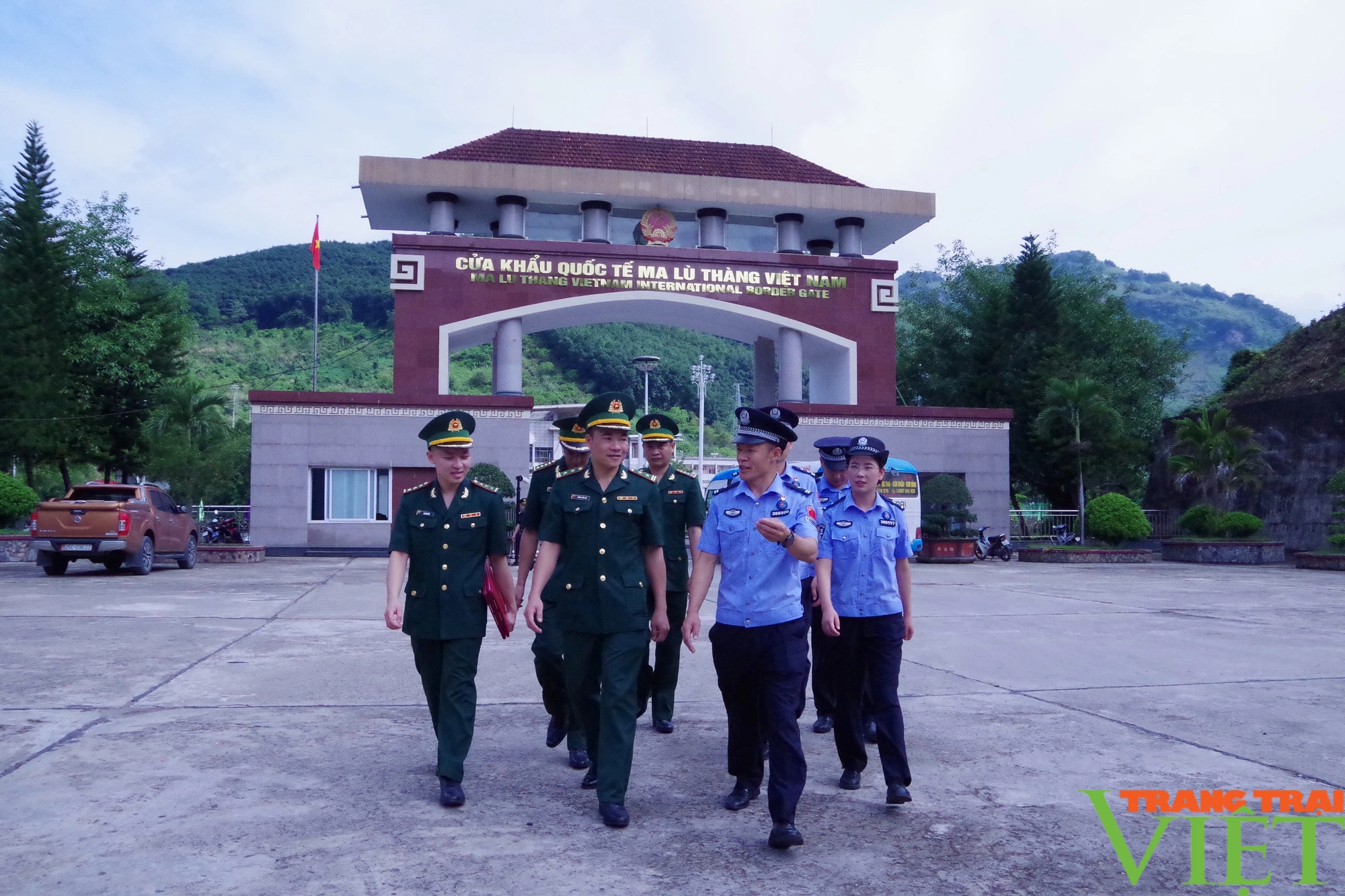 BĐBP Lai Châu trao đổi nghiệp vụ cùng Trạm Kiểm tra biên phòng xuất, nhập cảnh Kim Thủy Hà (Trung Quốc)- Ảnh 2.