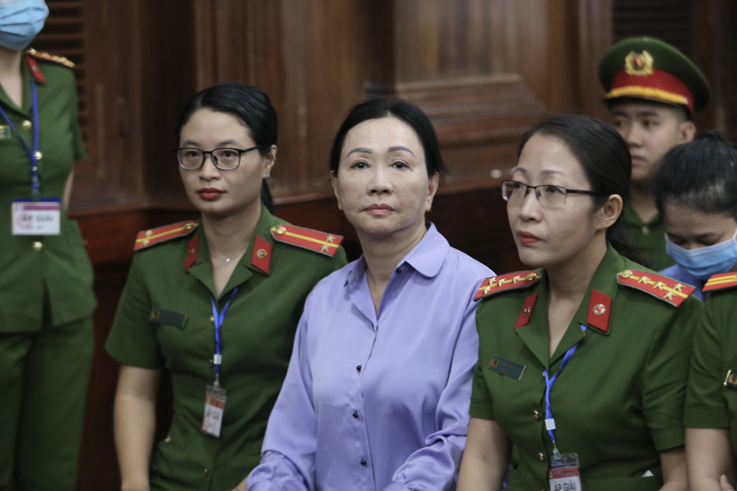 Bà Trương Mỹ Lan, Chủ tịch Vạn Thịnh Phát vận chuyển trái phép hơn 4,5 tỷ USD qua biên giới- Ảnh 1.
