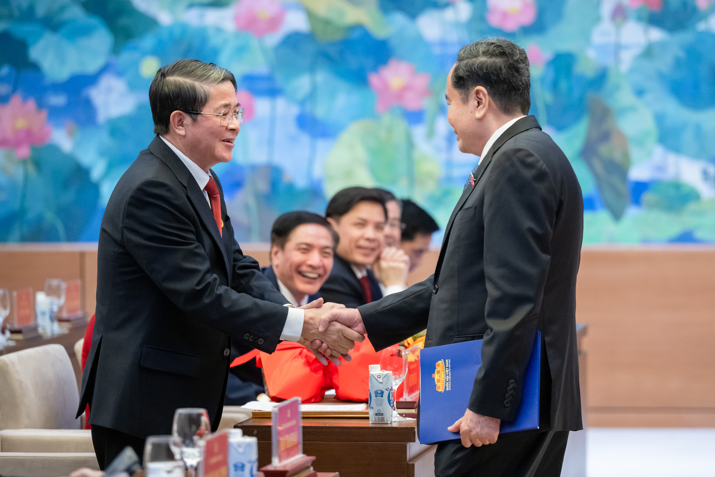 Phó Chủ tịch Quốc hội Nguyễn Đức Hải nhận Huy hiệu cao quý của Đảng- Ảnh 3.