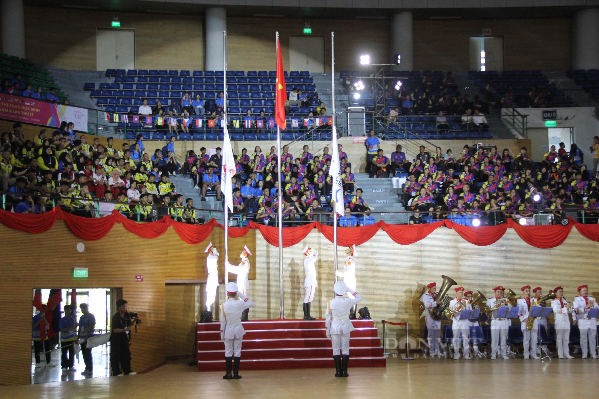 Loạt hình ảnh bế mạc ASEAN Schools Games 13 tại Đà Nẵng- Ảnh 8.