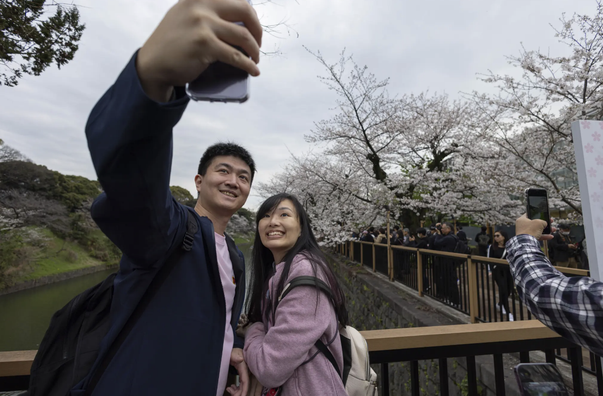 Nhật Bản: Tokyo tạo ứng dụng hẹn hò để thúc đẩy tỷ lệ sinh- Ảnh 3.