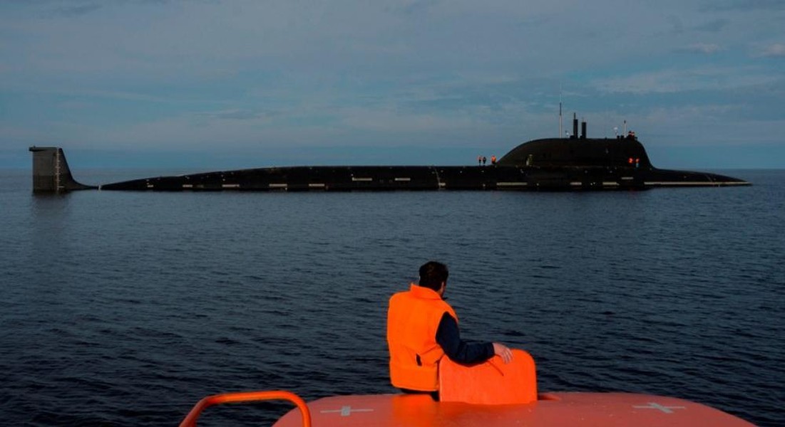 Cận cảnh tàu ngầm hạt nhân chiến lược Nga sắp cập cảng Cuba- Ảnh 10.