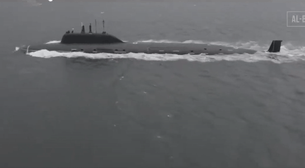 Cận cảnh tàu ngầm hạt nhân chiến lược Nga sắp cập cảng Cuba- Ảnh 4.