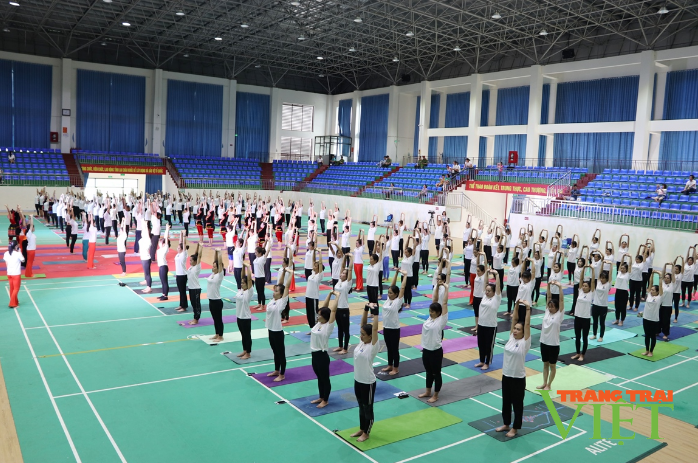 Ngày Quốc tế Yoga sẽ là cầu nối để quảng bá thiên nhiên tươi đẹp, con người Lai Châu- Ảnh 1.