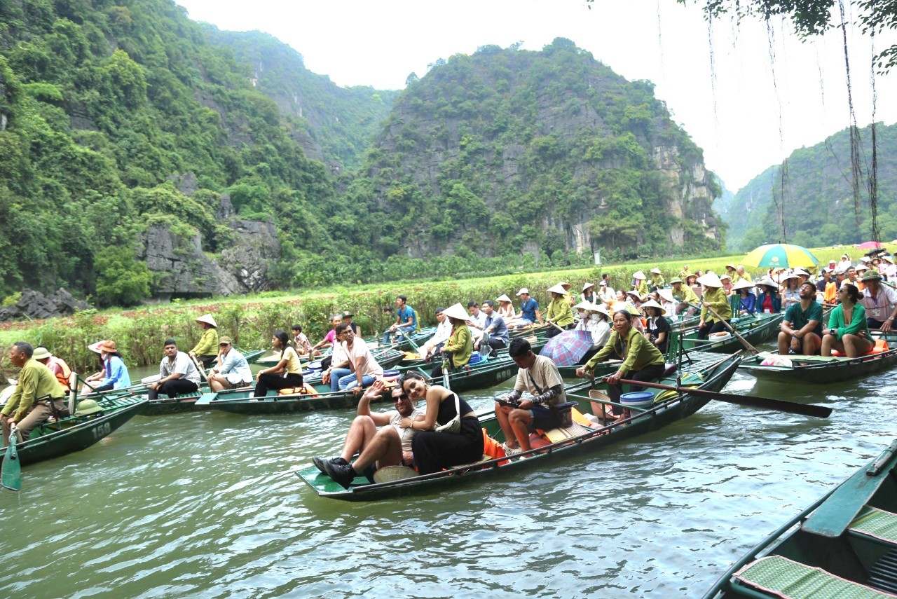 Tuần Du lịch Ninh Bình 2024 ước đón 285.000 lượt khách- Ảnh 2.