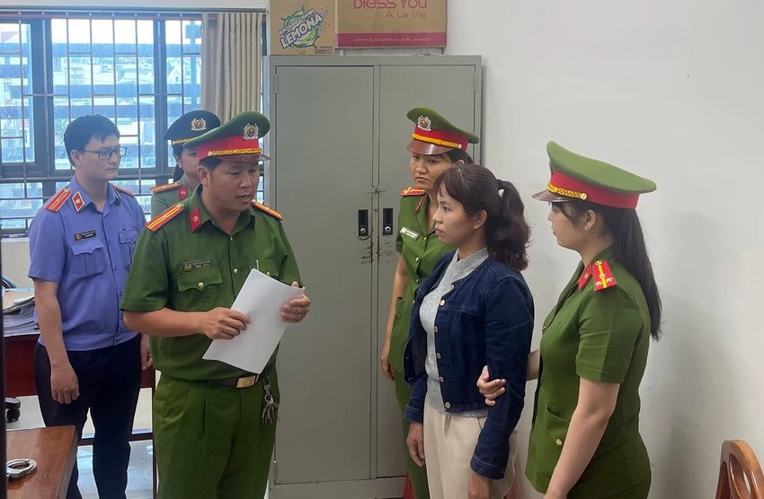 Công an khởi tố, bắt tạm giam các bị can trong vụ cuồng tín ở Bình Thuận- Ảnh 2.