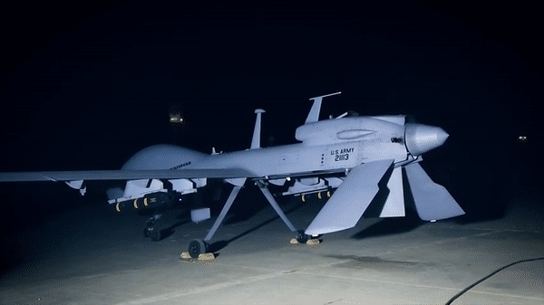 Syria bắn hạ UAV "Đại bàng xám" MQ-1C của Mỹ- Ảnh 20.