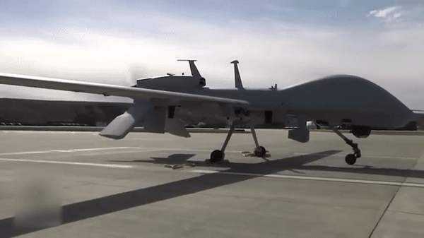 Syria bắn hạ UAV "Đại bàng xám" MQ-1C của Mỹ- Ảnh 2.