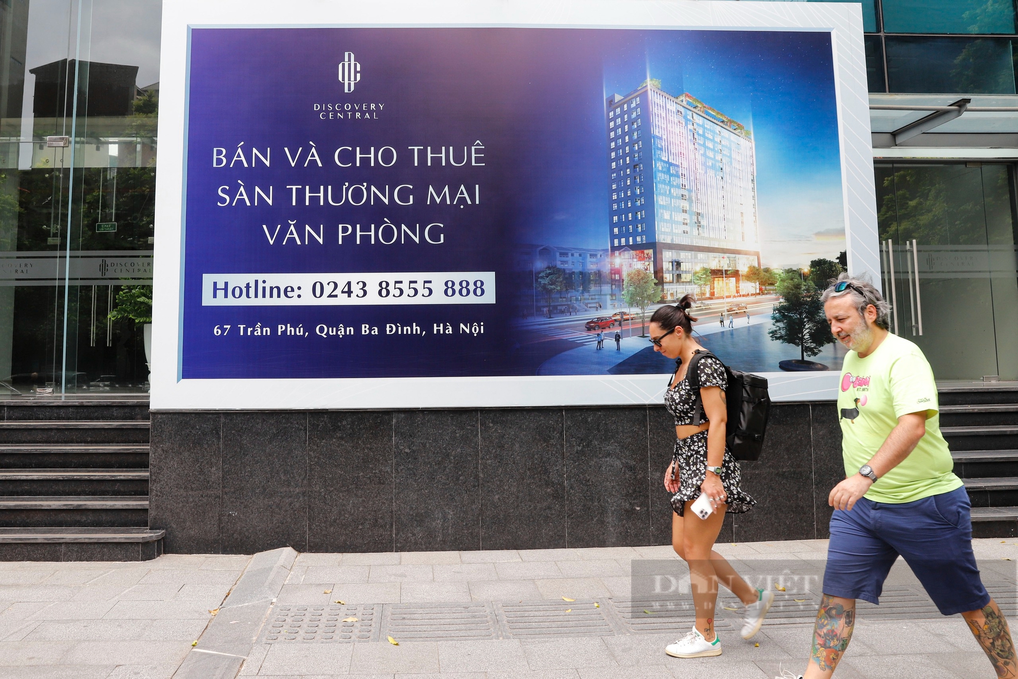 Cận cảnh tòa nhà 8B Lê Trực vừa bị Hà Nội yêu cầu trả 22,2 tỷ đồng tiền “cắt ngọn”- Ảnh 5.