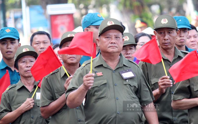 Phó Chủ tịch T.Ư Hội Nông dân Việt Nam dự lễ ra mắt lực lượng tham gia bảo vệ an ninh trật tự cơ sở- Ảnh 8.