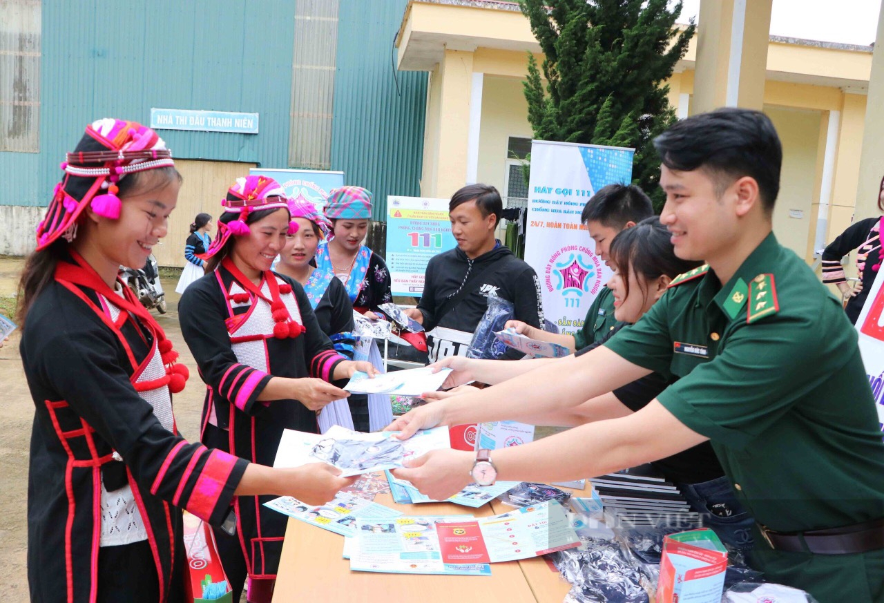 Lai Châu: Truyền thông phòng chống mua bán người ở vùng biên giới- Ảnh 3.