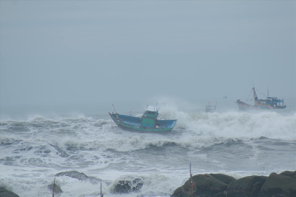 HOT: Xuất hiện 1-2 cơn bão, áp thấp nhiệt đới ảnh hưởng đến đất liền Việt Nam trong tháng 7- Ảnh 2.
