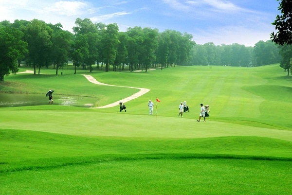 Thừa Thiên Huế: Huyện miền núi Nam Đông sẽ có khu du lịch nghỉ dưỡng kết hợp sân golf 180ha- Ảnh 1.