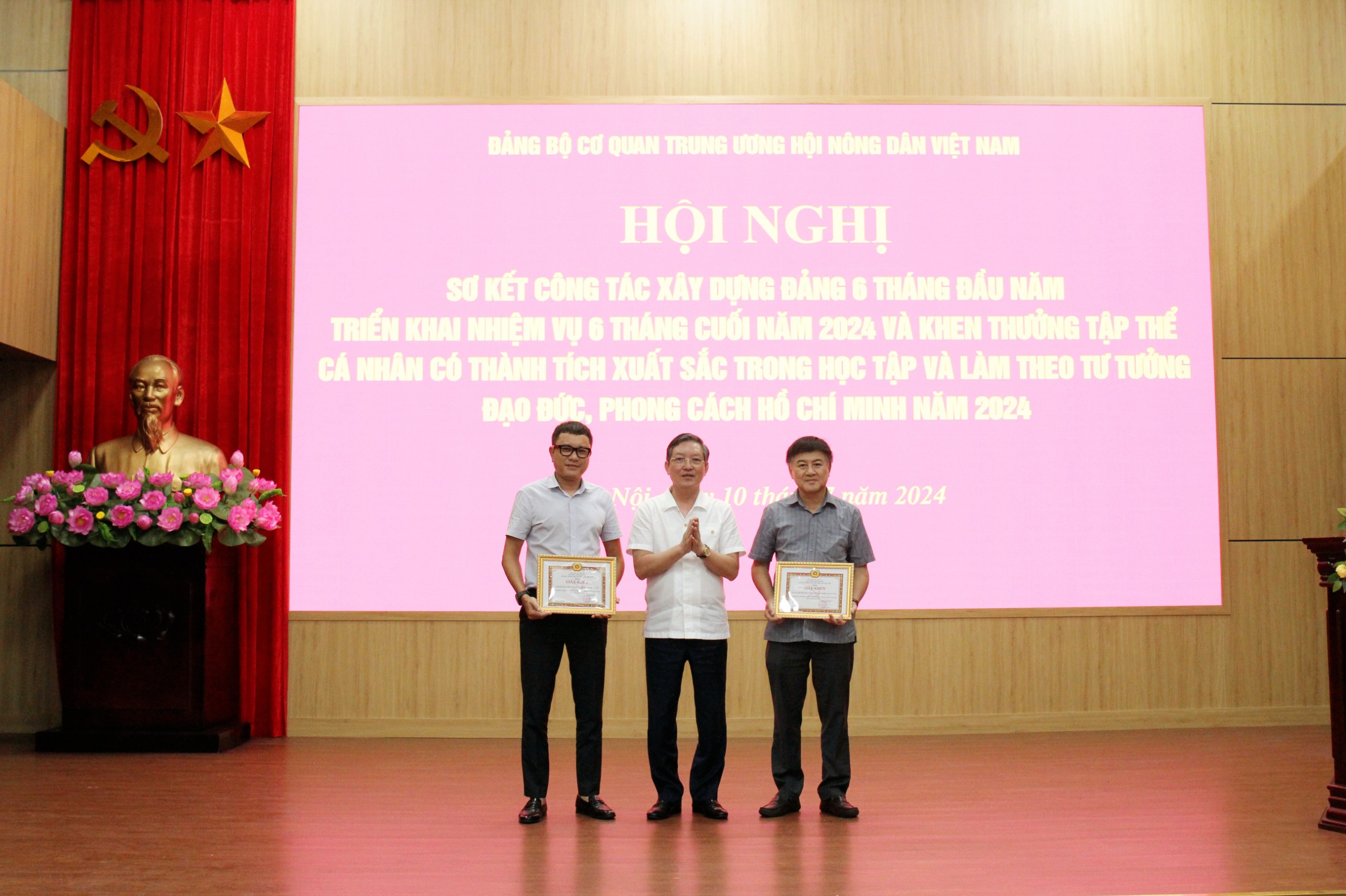 Đảng bộ cơ quan Trung ương Hội Nông dân Việt Nam sơ kết công tác Đảng 6 tháng đầu năm 2024- Ảnh 2.