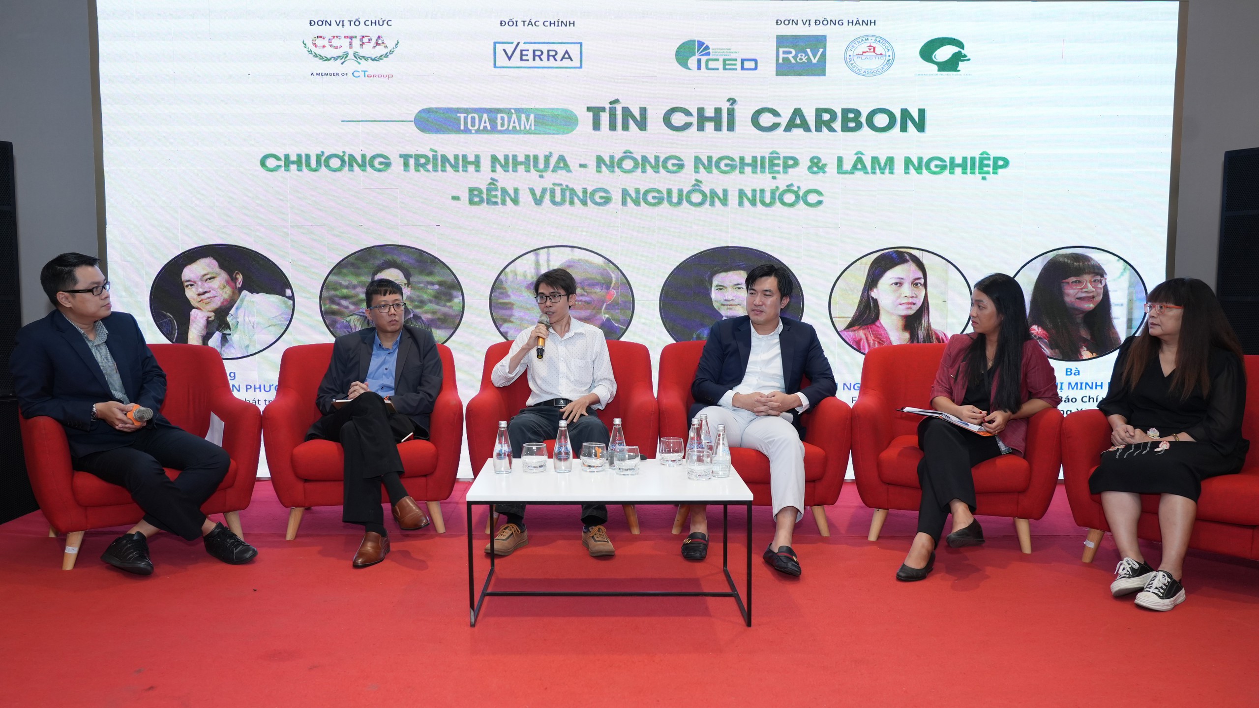 Tọa đàm: "Tín chỉ Carbon: Chương trình Nhựa - Nông nghiệp & Lâm nghiệp - Bền vững nguồn nước"- Ảnh 1.