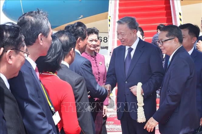 Chủ tịch nước Tô Lâm bắt đầu thăm cấp Nhà nước Vương quốc Campuchia - Ảnh 1.
