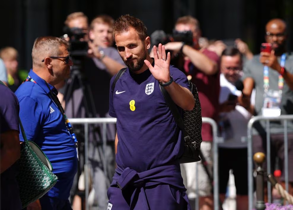 Harry Kane - "Vua kỷ lục cá nhân" và nỗi ám ảnh phận Bạc- Ảnh 4.