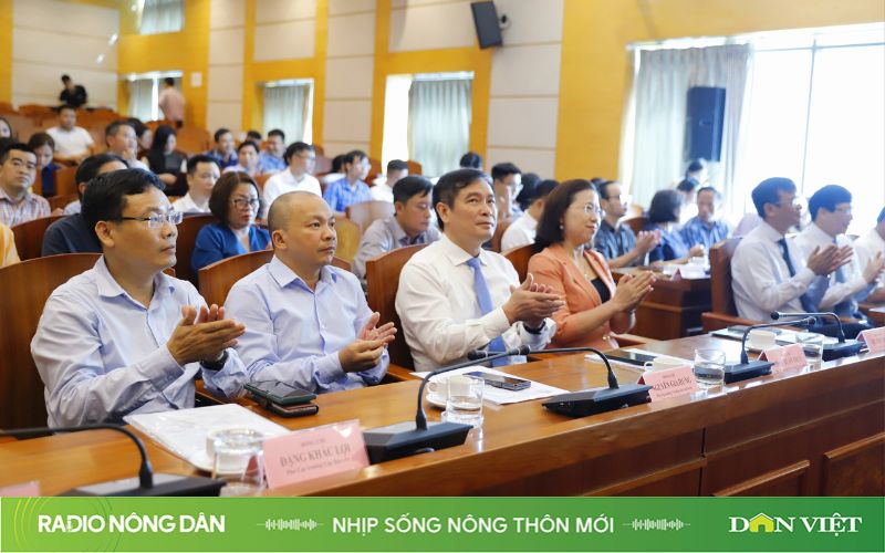 Radio online Giải báo chí toàn quốc về "Nông nghiệp, nông dân, nông thôn Việt Nam" lần thứ II- Ảnh 1.