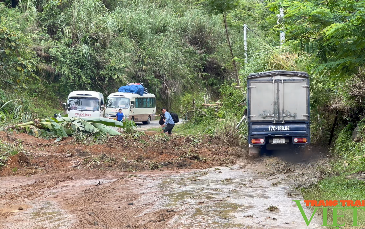 Huyện biên giới Mường Tè ở Lai Châu triển khai biện pháp phòng chống thiên tai, bão lũ- Ảnh 2.