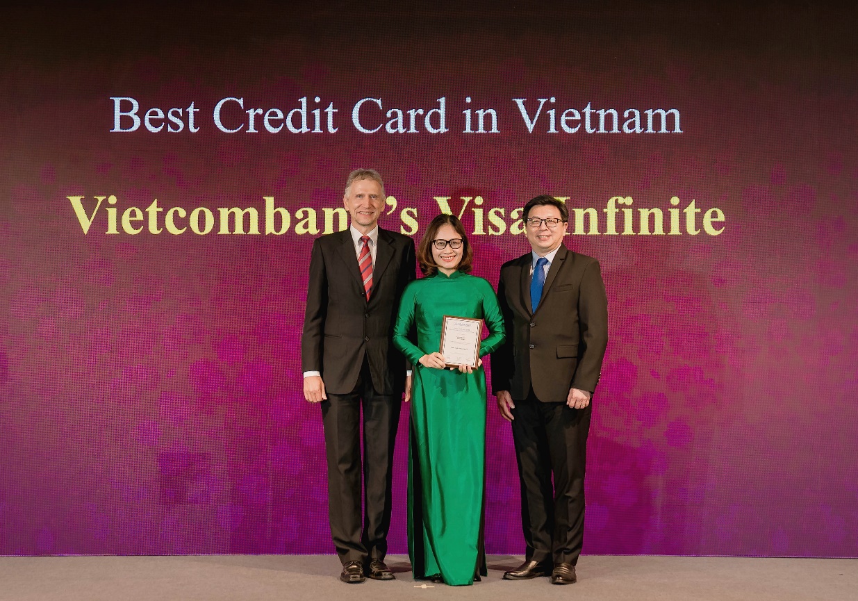 Vietcombank vinh dự nhận được 2 giải thưởng lớn của The Asian Banker- Ảnh 1.