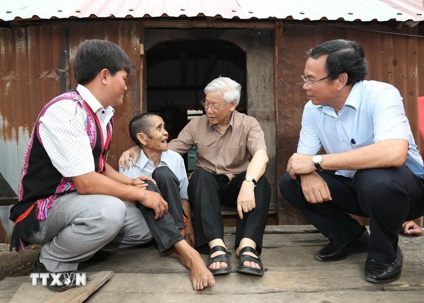 Tổng Bí thư Nguyễn Phú Trọng - Nhà Lãnh đạo lỗi lạc, trọn đời vì nước, vì dân- Ảnh 4.