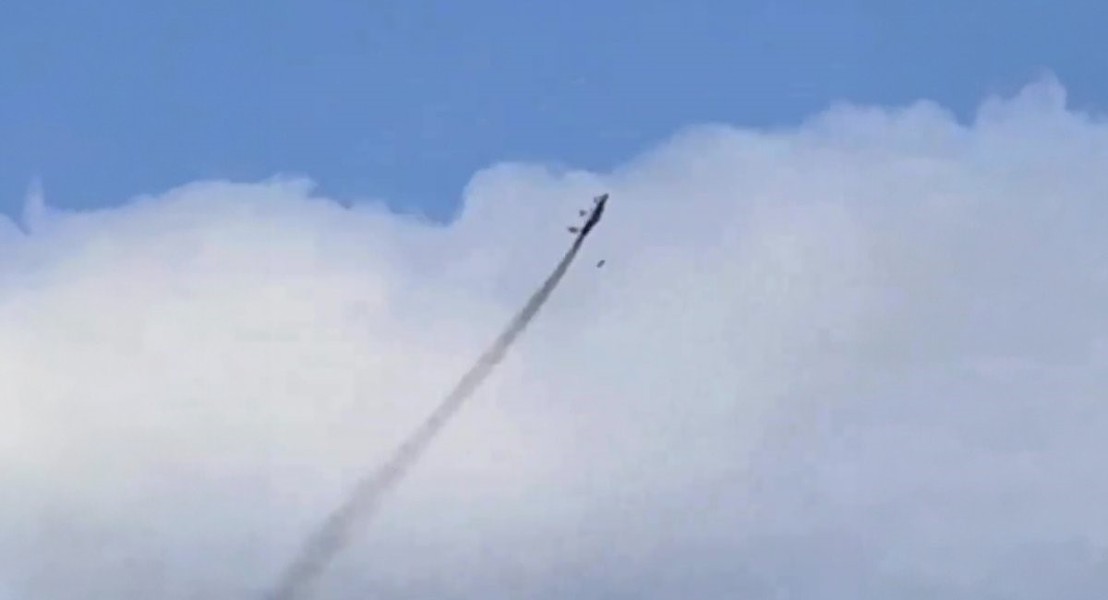 Tiêm kích MiG-29 Ukraine ném bom AASM Hammer theo cách cực kỳ đặc biệt- Ảnh 3.