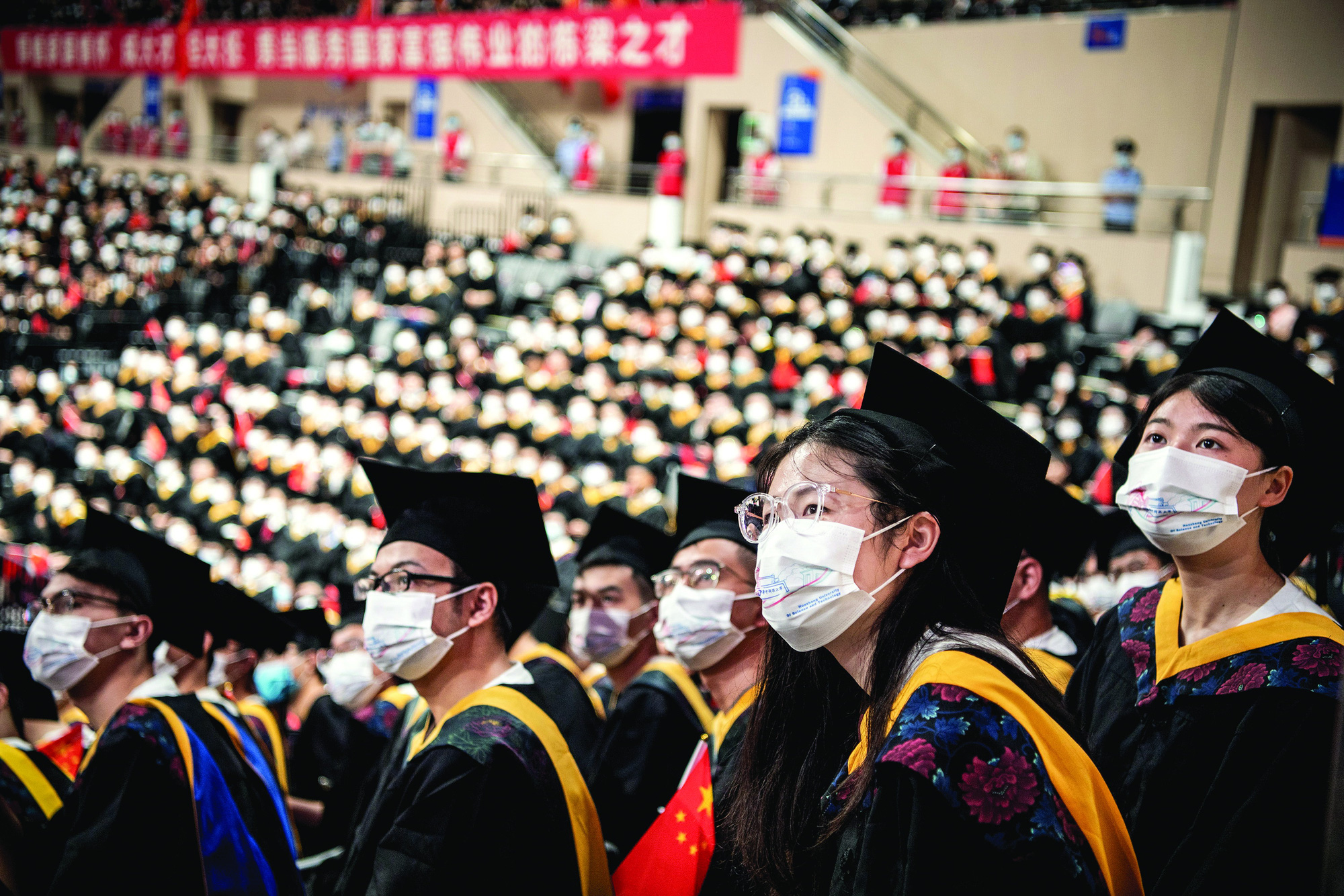 Trung Quốc: Khủng hoảng việc làm, tiến sĩ Standford chọn làm công chức- Ảnh 1.