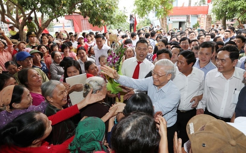 Chuyện Tổng Bí thư Nguyễn Phú Trọng "rỉ tai" cảm ơn một cán bộ vì dám nói thẳng, nói thật- Ảnh 5.