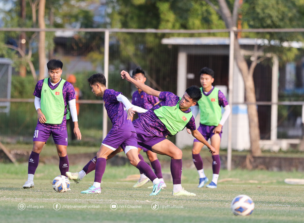 Tiền vệ U19 Việt Nam Nguyễn Công Phương nói gì trước trận quyết đấu U19 Australia?- Ảnh 2.