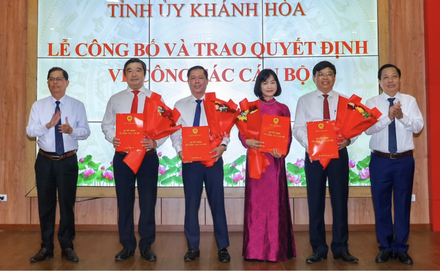 Hà Nội có nữ Bí thư Thành ủy đầu tiên, nhiều địa phương bổ nhiệm nhân sự mới- Ảnh 4.