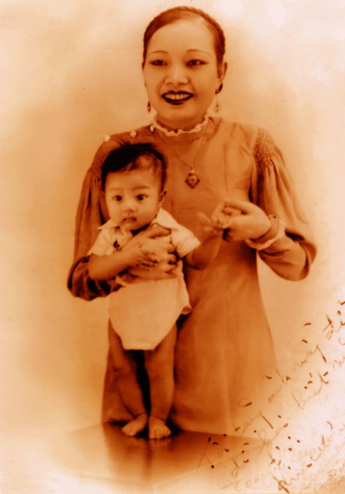 Cuộc sống ở tuổi U90 của Nghệ sĩ Nhân dân được mệnh danh là "kỳ nữ sân khấu Việt Nam" một thời- Ảnh 1.