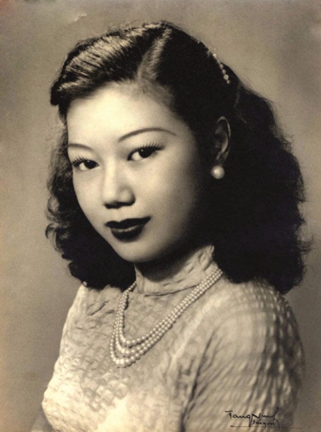 Cuộc sống ở tuổi U90 của Nghệ sĩ Nhân dân được mệnh danh là "kỳ nữ sân khấu Việt Nam" một thời- Ảnh 2.