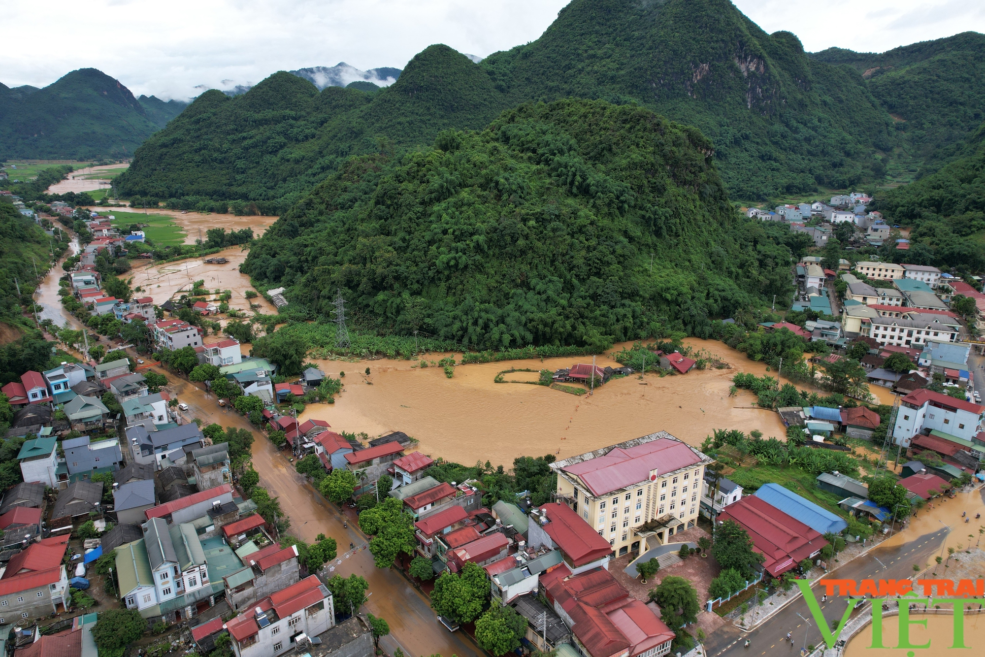 Mưa lũ ở Sơn La làm ngập và cuốn trôi gần 2.000 ha lúa mùa- Ảnh 3.