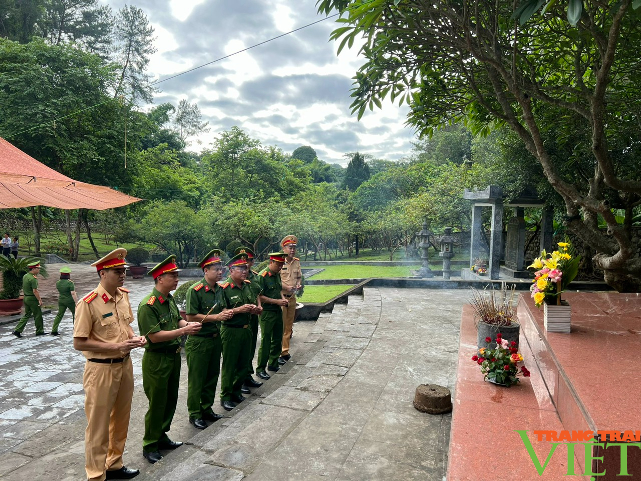 Sơn La: Nhiều hoạt động thiết thực hướng về Ngày Thương binh - Liệt sĩ 27/7- Ảnh 7.