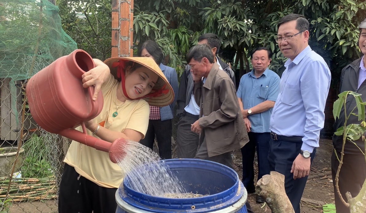 Hội Nông dân Đắk Lắk duy trì trên 187 mô hình nông dân tham gia bảo vệ môi trường- Ảnh 3.