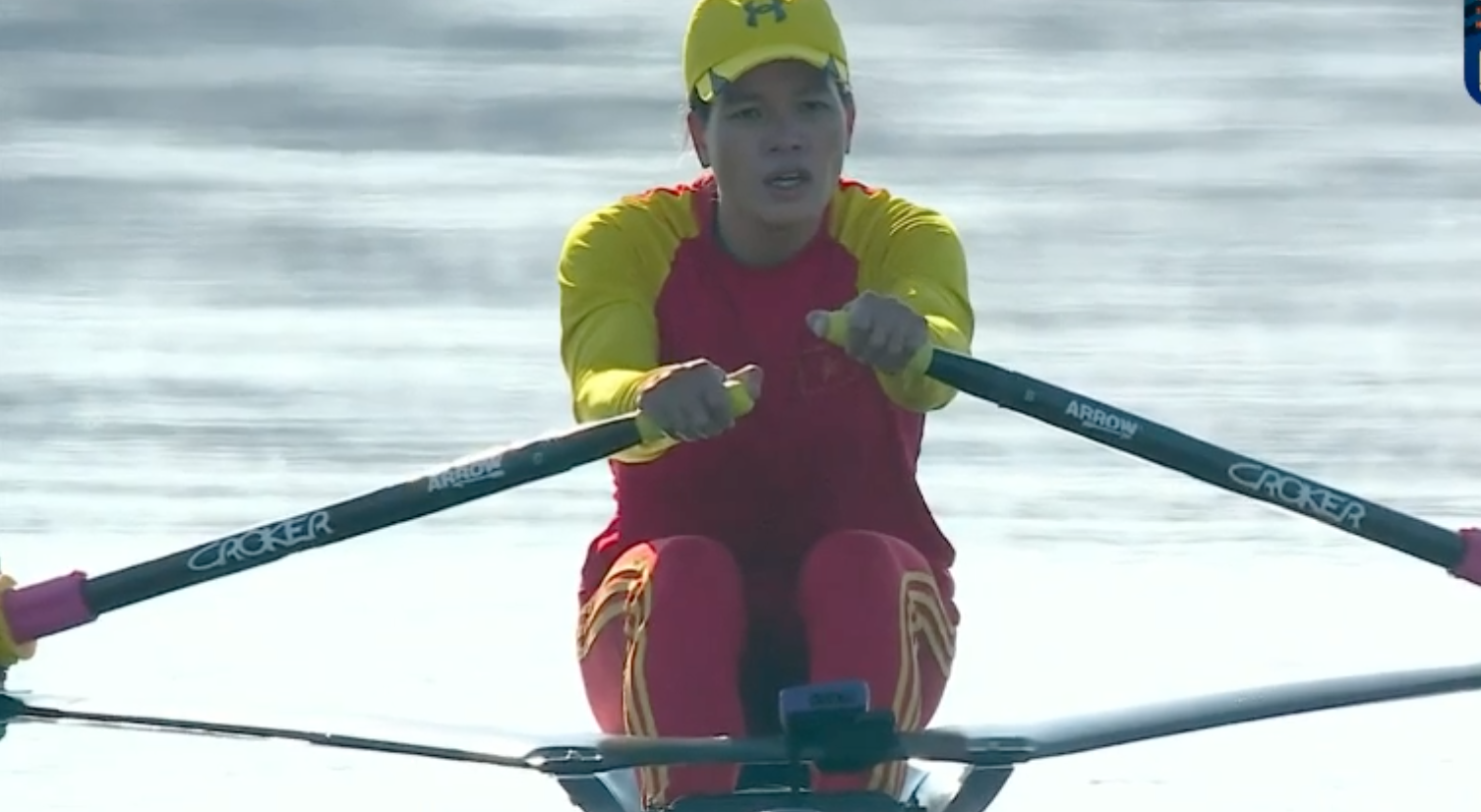 Olympic 2024: Phạm Thị Huệ giành vé vào tứ kết đua thuyền rowing đơn nữ hạng nặng- Ảnh 4.