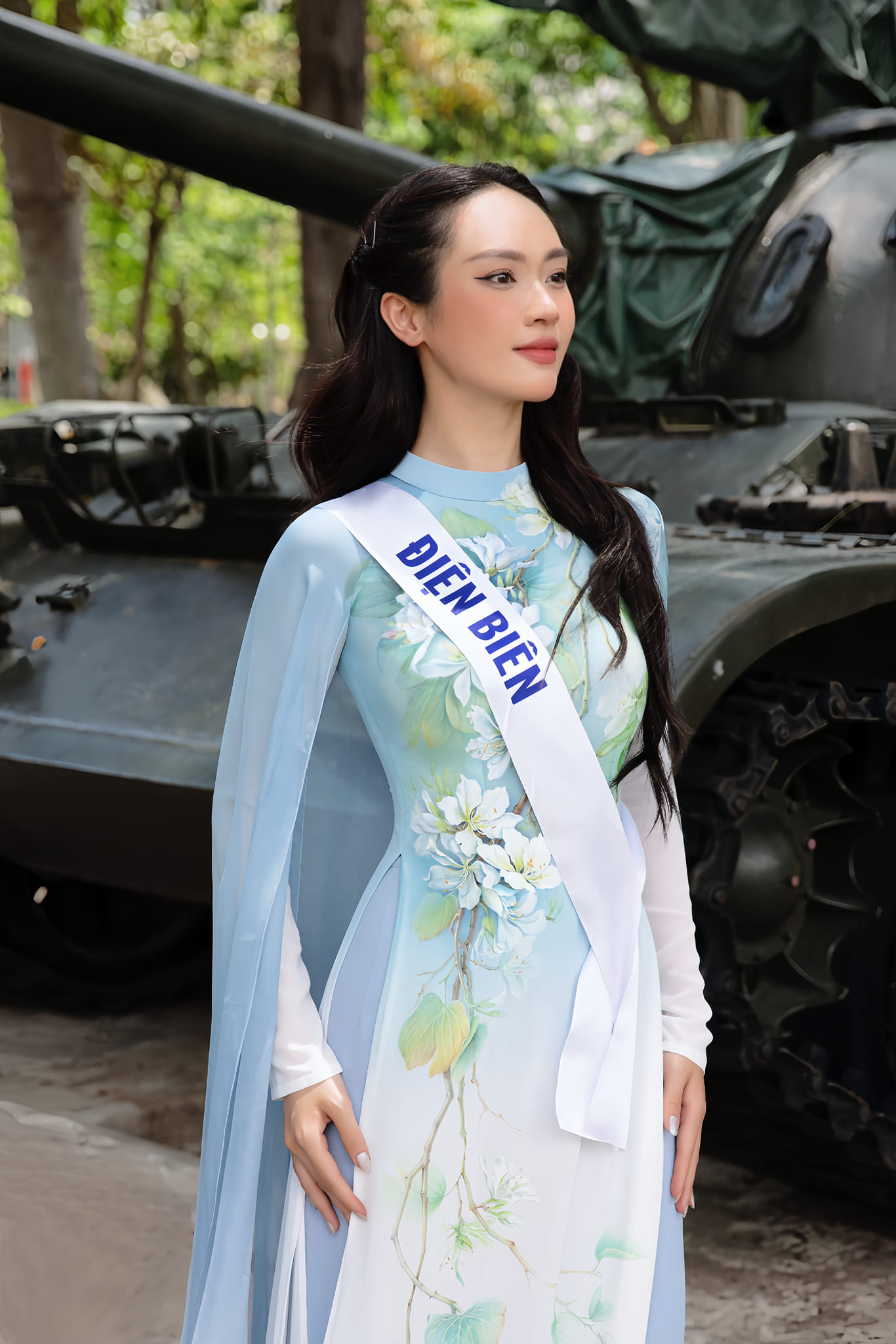 Vũ Thúy Quỳnh: Từ cô bé nặng 40kg đến mỹ nhân "đáng gờm" tại chung kết Miss Universe Vietnam 2024- Ảnh 2.