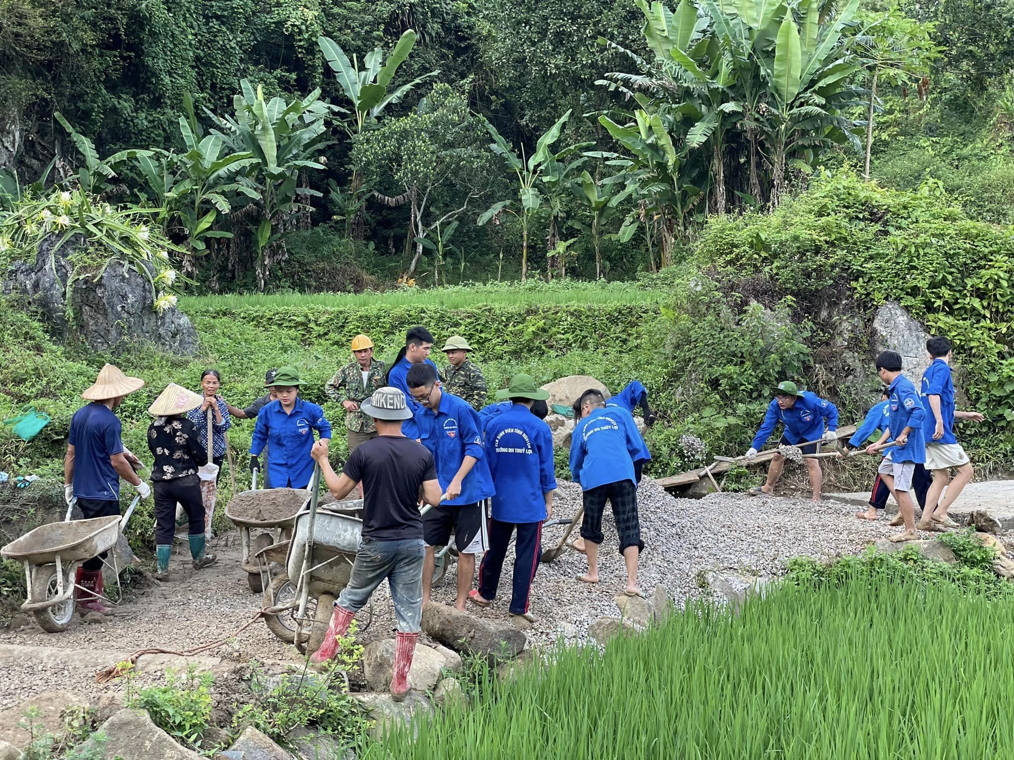 Ánh sáng tri thức bừng sáng miền quê, khơi nguồn hy vọng tương lai