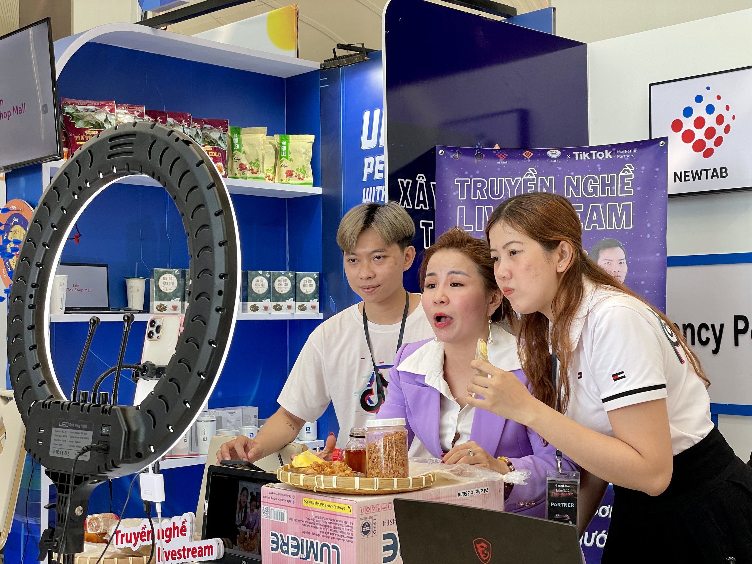 Kinh ngạc: 93% người dùng TikTok bỏ tiền mua sắm trên TikTok Shop- Ảnh 1.