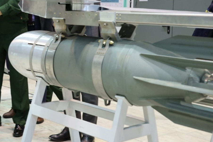 Chuyên gia Mỹ "mách nước" Ukraine cách chống lại bom lượn Nga- Ảnh 5.