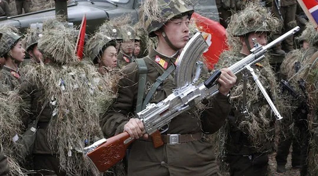 Khẩu súng máy biểu tượng sức mạnh của Triều Tiên có gì đặc biệt?- Ảnh 8.