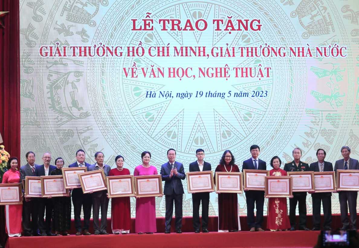 Tiền thưởng Giải thưởng Hồ Chí Minh, Nhà nước tăng lên 631,8 và 397,8 triệu đồng… vẫn còn nhiều trăn trở- Ảnh 1.