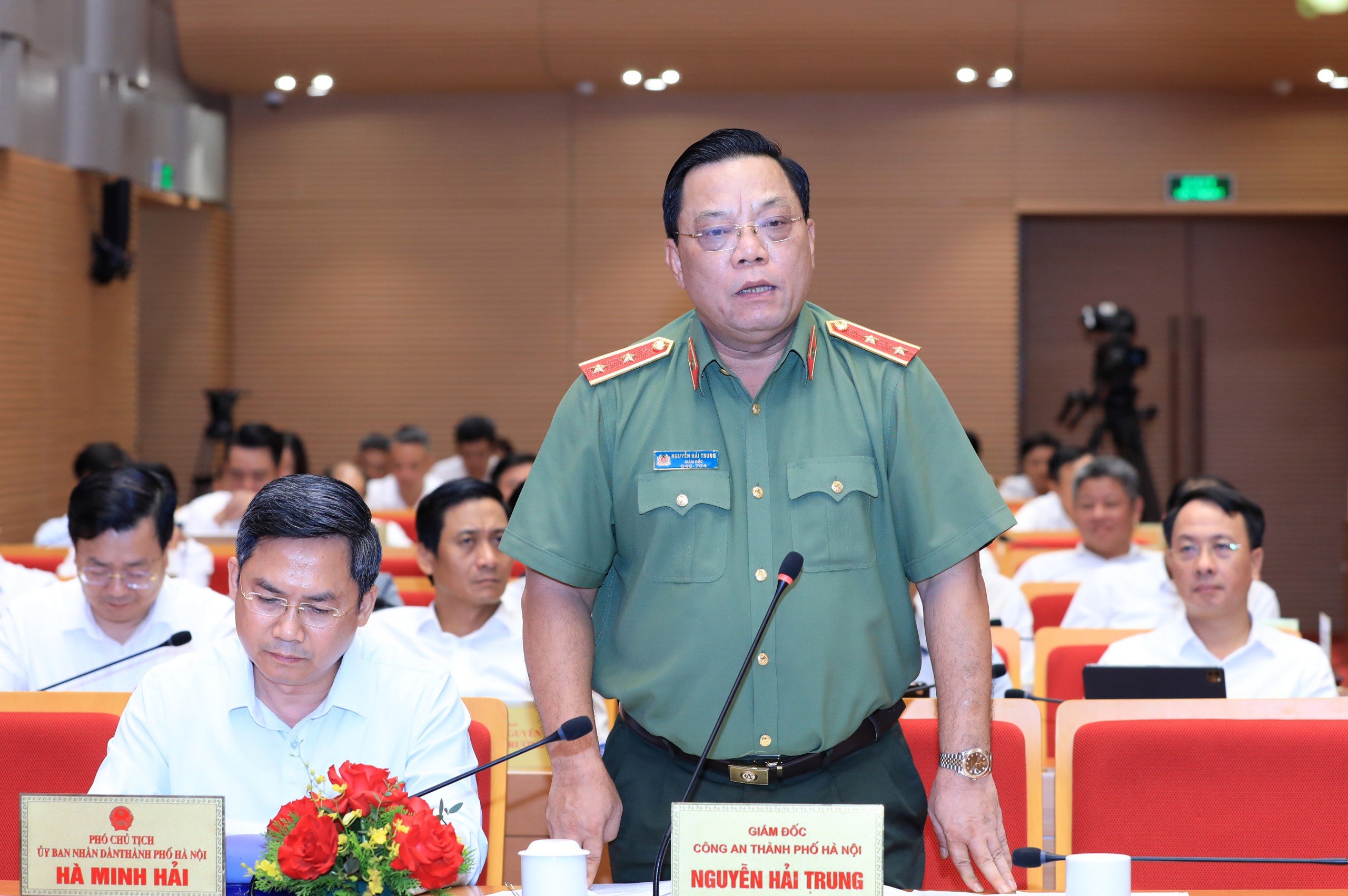 Giám đốc Công an Hà Nội: Quận, huyện nếu có điều kiện thì mua bình chữa cháy cấp cho dân- Ảnh 2.