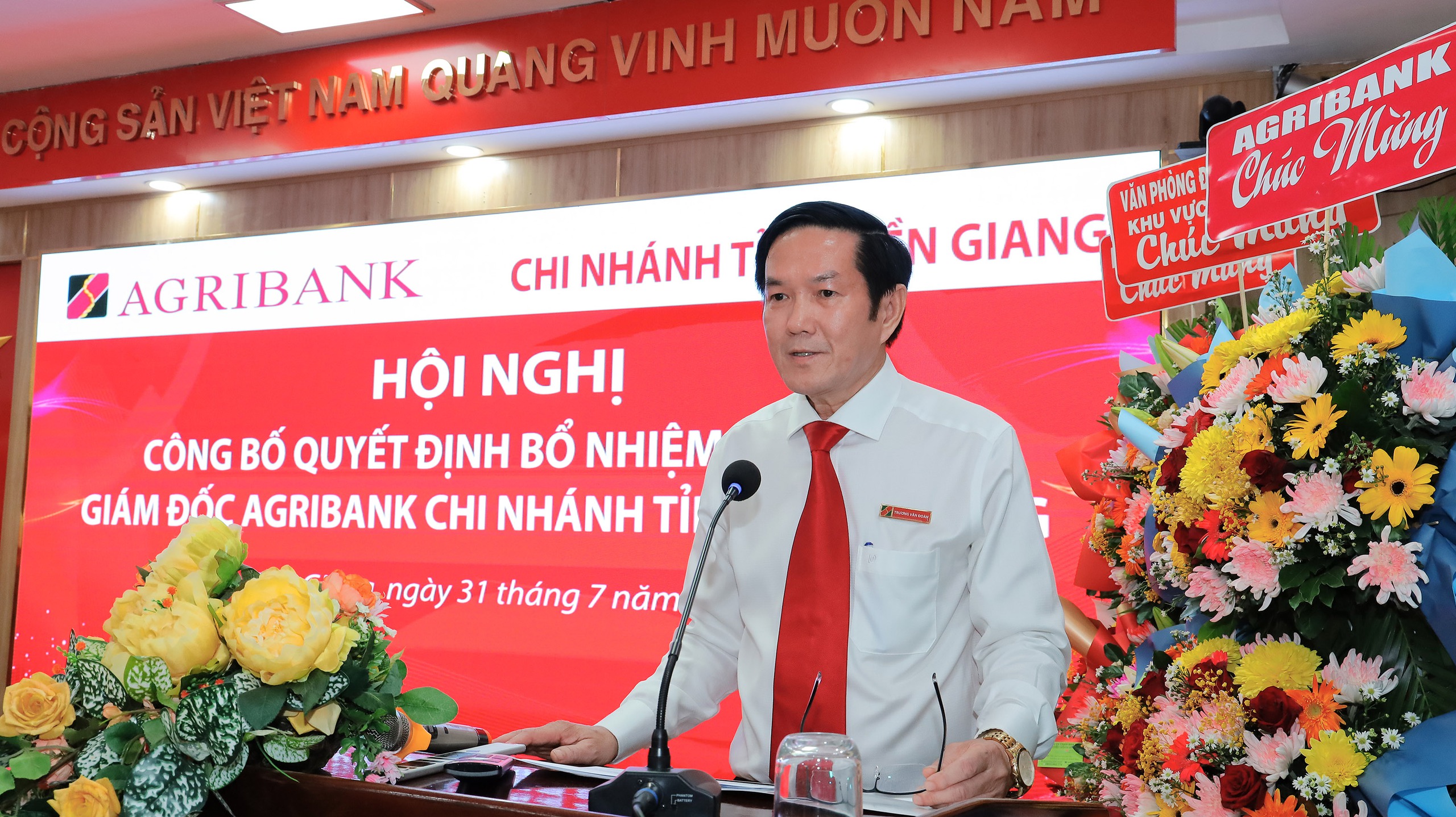 Ông Trương Văn Đoàn được bổ nhiệm làm Giám đốc Agribank Chi nhánh tỉnh Tiền Giang- Ảnh 2.