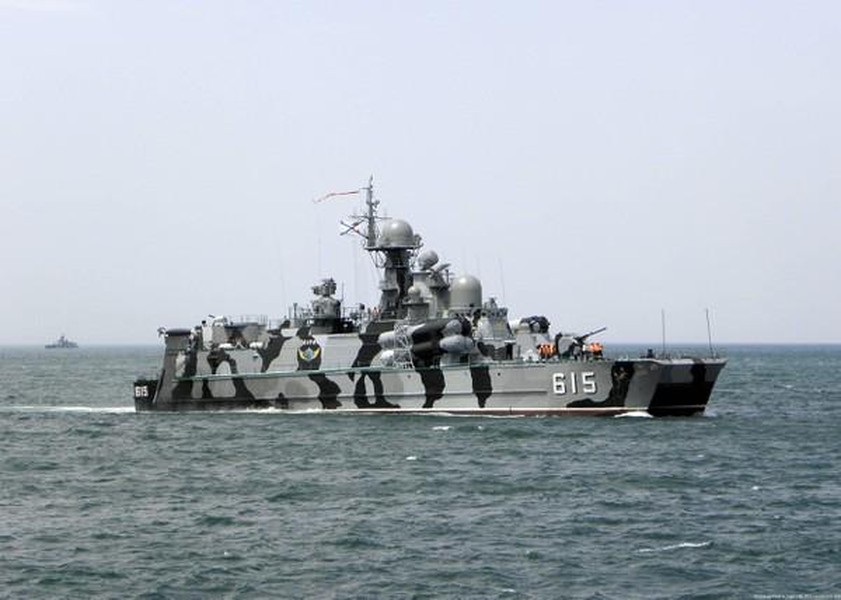 Hai tàu tên lửa "độc nhất vô nhị" của Hạm đội Biển Đen cấp tốc rời Crimea- Ảnh 6.