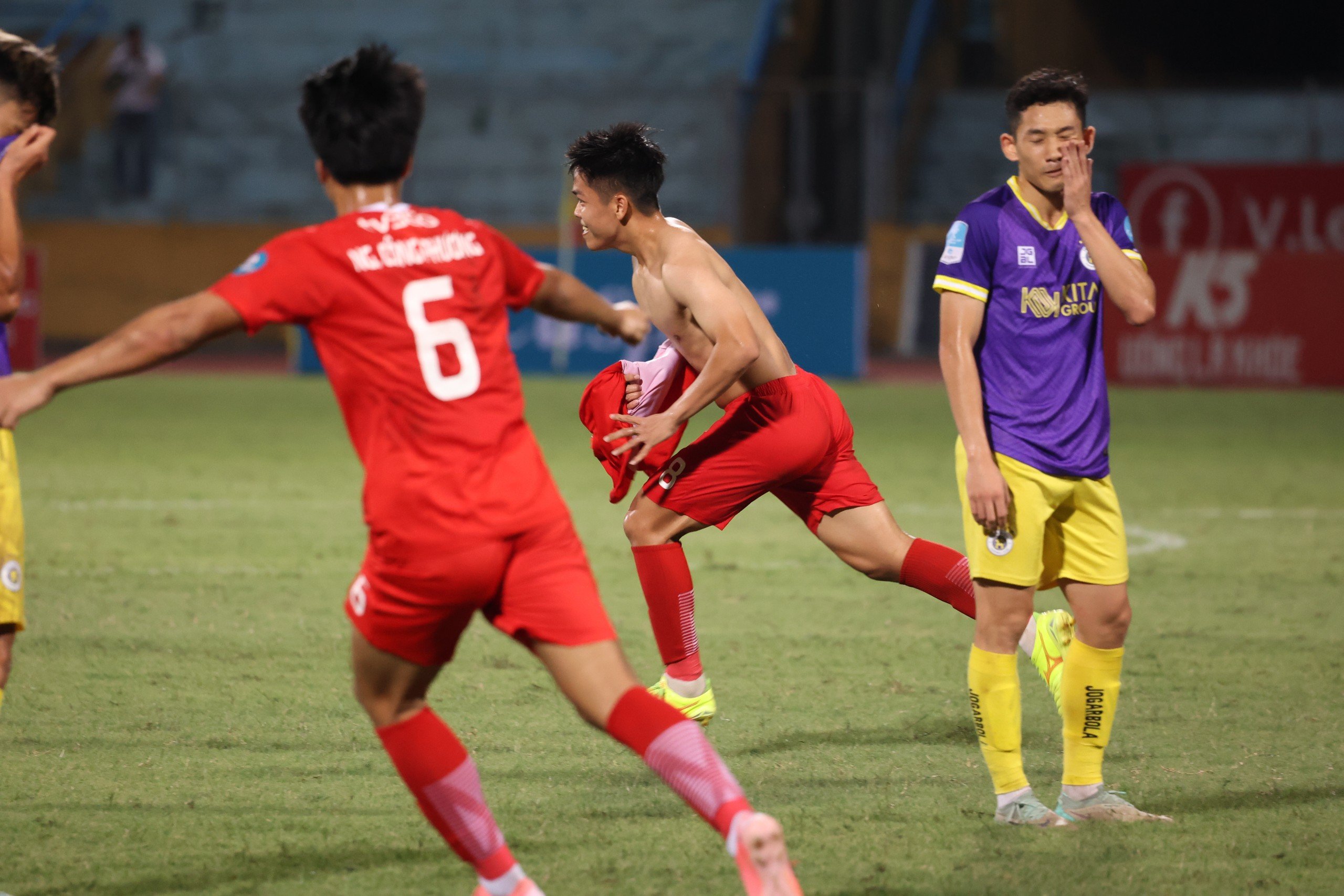 Hà Nội FC vs Thể Công Viettel (4-1): Chiến thắng đậm đà- Ảnh 11.